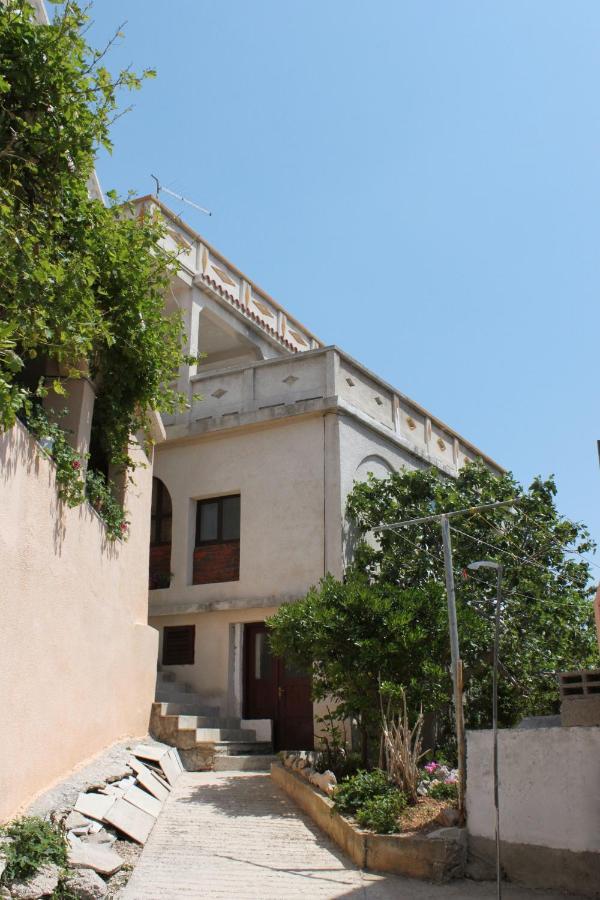 Apartment Metajna 6351a Kültér fotó