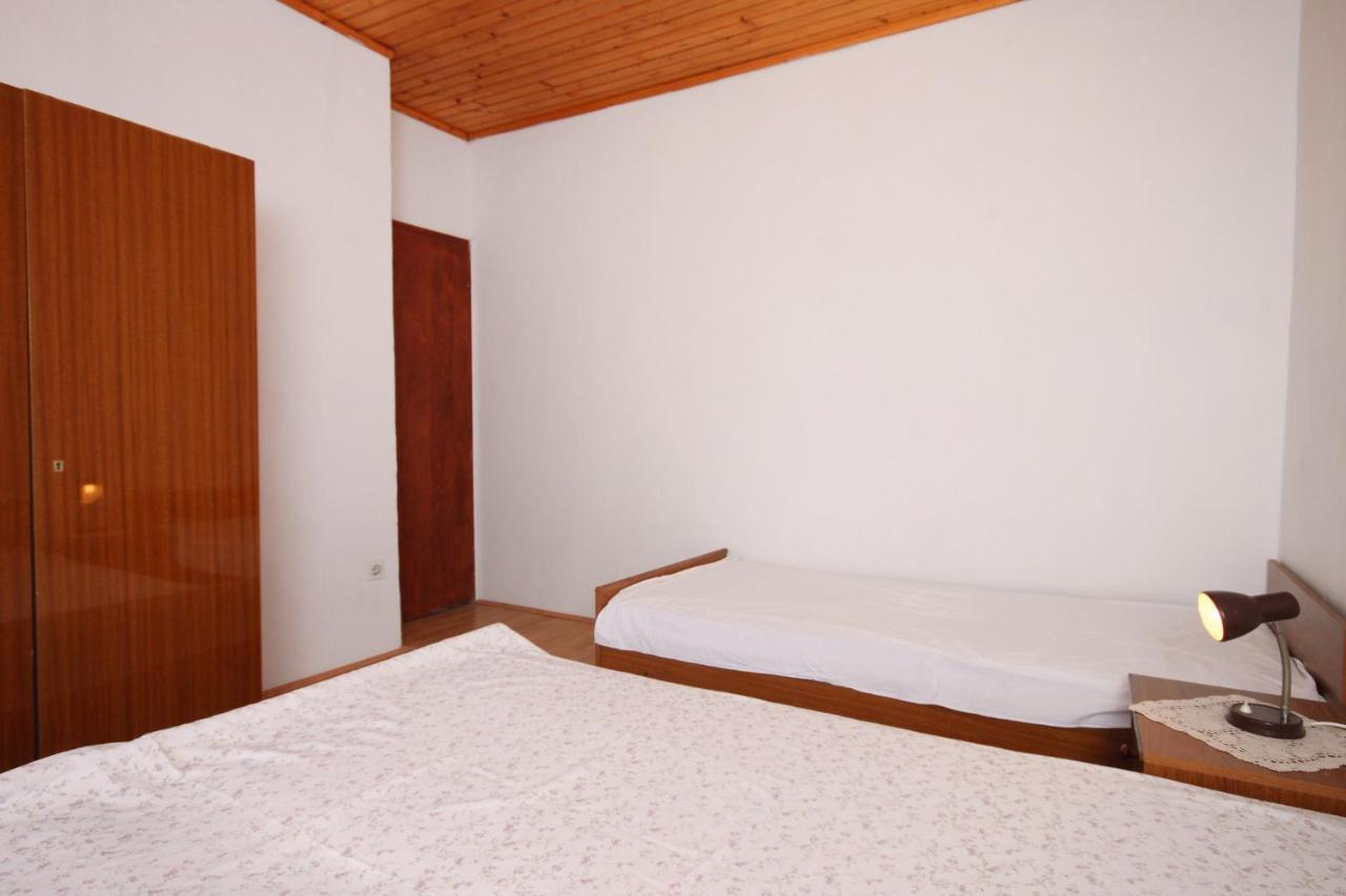 Apartment Metajna 6351a Kültér fotó