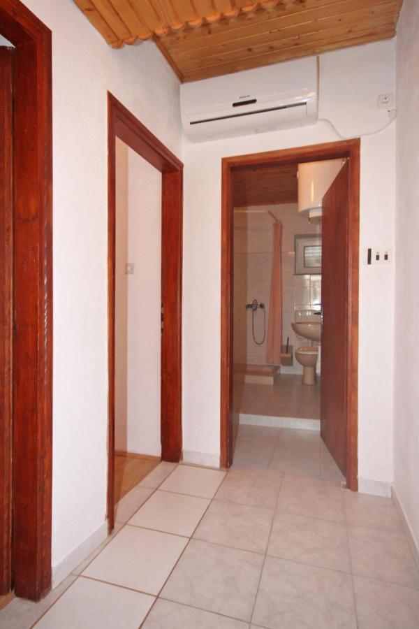 Apartment Metajna 6351a Kültér fotó